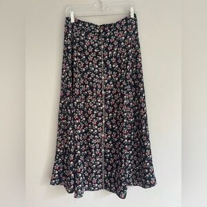 🌸 Navy Floral Button-Front Midi Skirt – MAX Studio size M